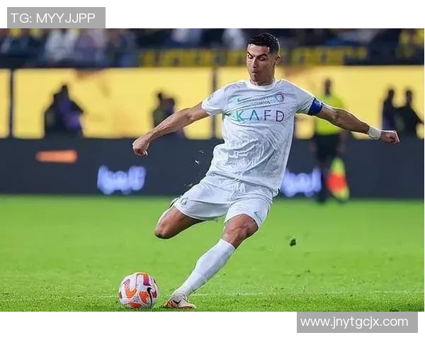 足球明星兔牙的真实身份揭秘及其在足球界的影响力分析